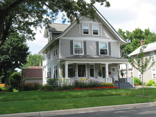 Older Middleton Houses on Tree-lined Streets