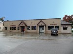 208 N Winsted 208 N Winsted