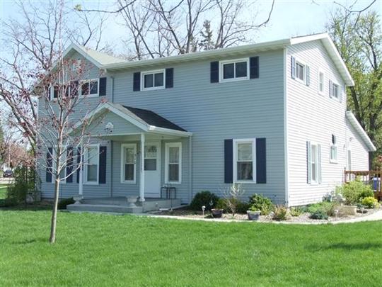 Oregon Home at 310 Janesville St